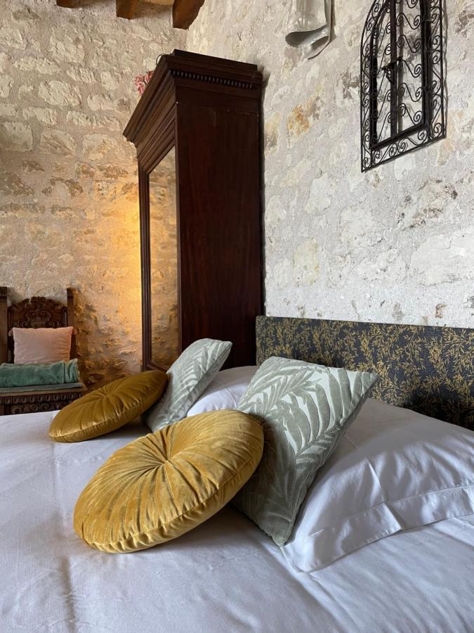 Le Relais, La Dormance, Le Bois Dormant Hotel Châteauvieux Buitenkant foto